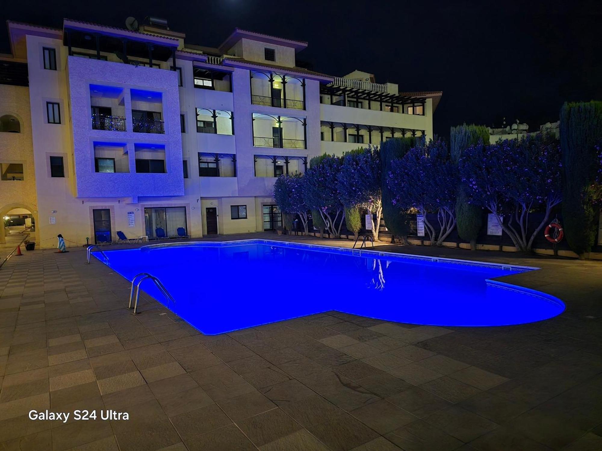Queen Anna'S Dream 1 Bedroom Apartment Paphos Kültér fotó